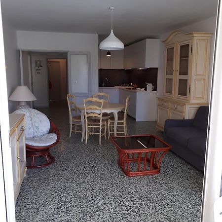 Residence Les Cyclades Le Lavandou Kültér fotó